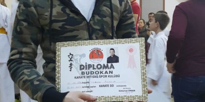 Biga Karate Gençlik Spor Kulübü Sporcuları Kemer Yükseltti