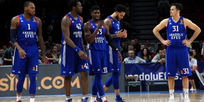Muratbey Uşak, Anadolu Efes’i Konuk Ediyor
