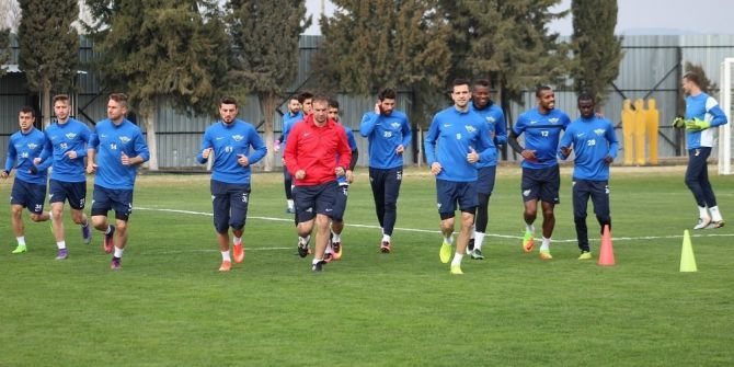 Akhisar Belediyespor’da Kupa Mesaisi