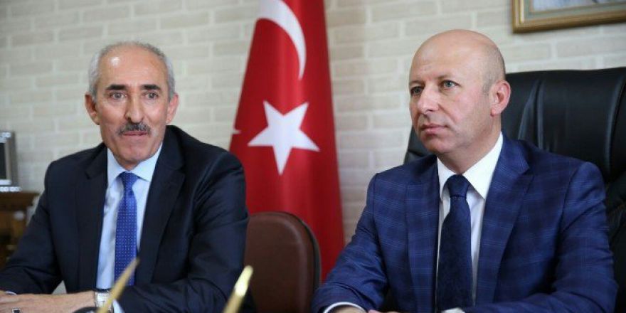 Başkan Çolakbayrakdar, "Esnafımız İçin Hayırlı Olan Her İşe Omuz Verdik"