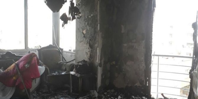 Anne Ve Bebeğini İtfaiye Ekipleri Kurtardı