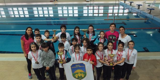 Aydın Başak Koleji Madalyaları Topladı