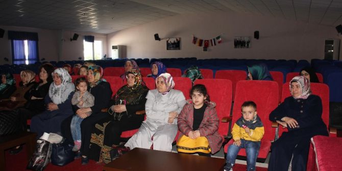 Turgutlulu Kadınlara Sağlık Semineri