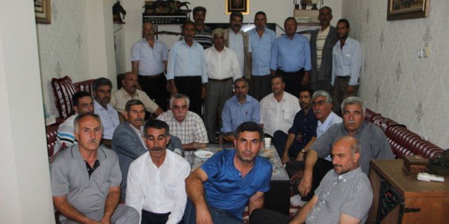 Karaköprülü Muhtarlardan Darbe Girişimine Kınama