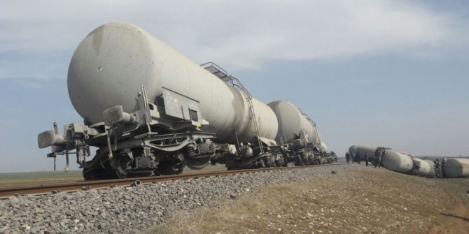 Diyarbakır’da Yük Treninin Geçişi Sırasında Patlama