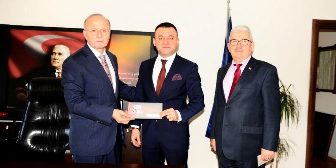 Vakıflar Bölge Müdüür Yücebıyık, Ksk 1966’da Destek Verdi