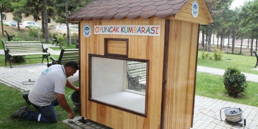 Odunpazarı Belediyesi’nden Çocuklar İçin Oyuncak Kumbarası