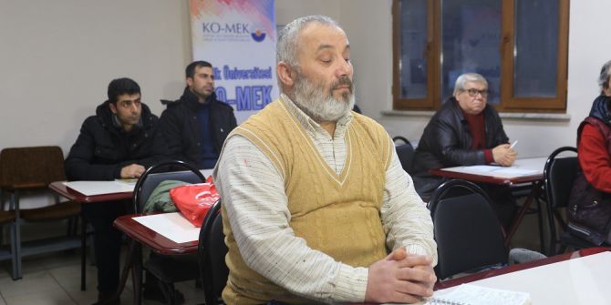 56 Yaşındaki Elektrik Ustası, Ko-mek’ten 11. Sertifikasını Aldı