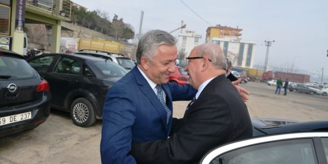 Başkan Albayrak Motorlu Taşıyıcılar Kooperatifini Ziyaret Etti