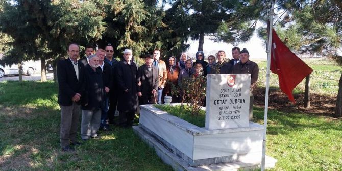 Şehit Oktay Dursun Kabri Başında Dualarla Anıldı