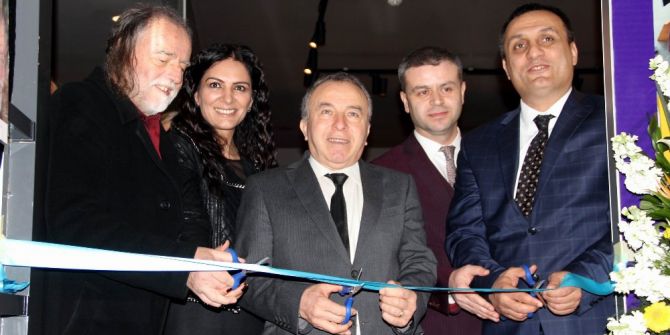 Uluslararası Çocuk Resim Yarışması Sergisi Açıldı