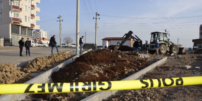 Siverek’te Patlamamış El Bombası Bulundu