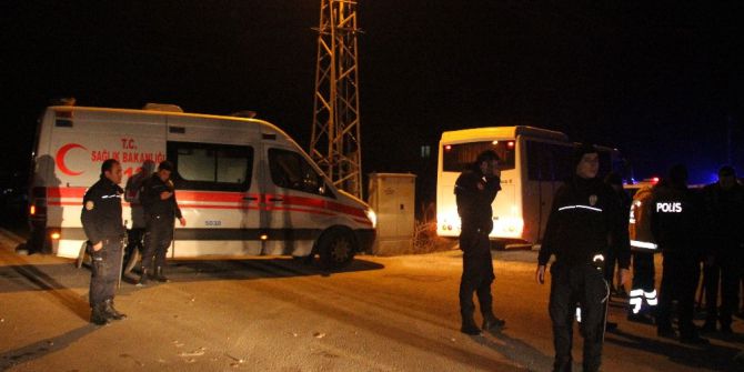 Konya’da Taşlı Bıçaklı Park Kavgası: 1 Ölü, 1’i Polis 4 Yaralı