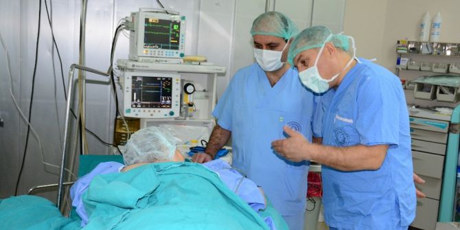 Omurilik Pili İle Üç Hasta Ağrılarından Kurtuldu