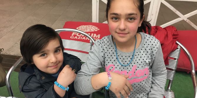 Gaziantepli Miniklerin Ellerinden