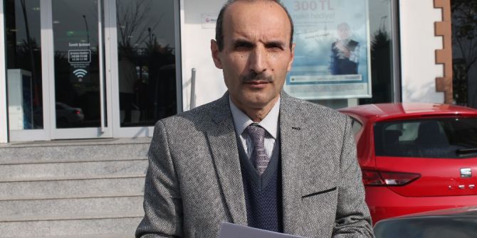 Kızgın Müşteri Bankaya Pos Cihazı Fırlattı