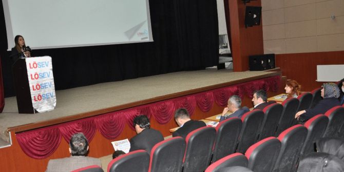 Lösev Develi’de Bilgilendirme Semineri Düzenledi