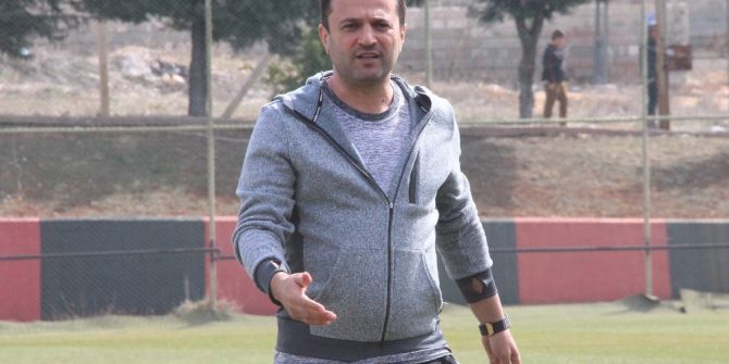 Bülent Uygun: “Oyuncularımızın Ortaya Koyduğu Mücadele Bizim İçin Önemli”