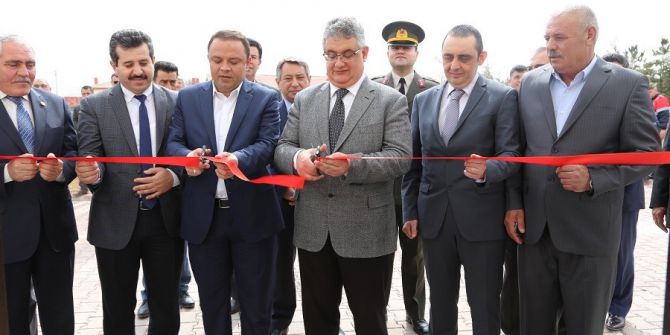 Eskil İlçesi Kökez Köyünde Köy Konağı Törenle Açıldı