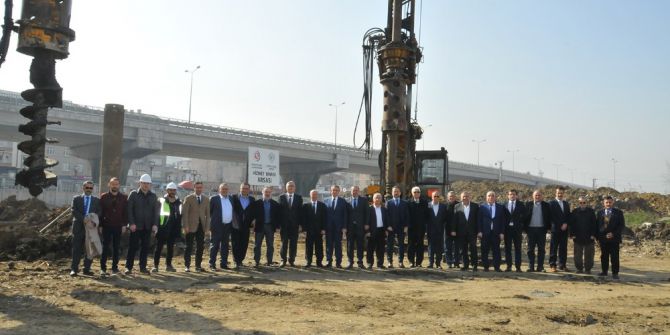 Yeni Oda-borsa Hizmet Binası İçin İlk Kazma Vuruldu