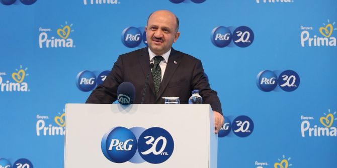 Milli Savunma Bakanı Fikri Işık;