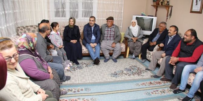 Başkan Çelikcan, Referandum Gezilerini Sürdürüyor