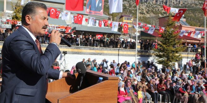 Tuna: “1 Mart, Arslanköy’ün Kurtuluşu Olarak Tarihe Altın Harflerle Yazılmıştır”