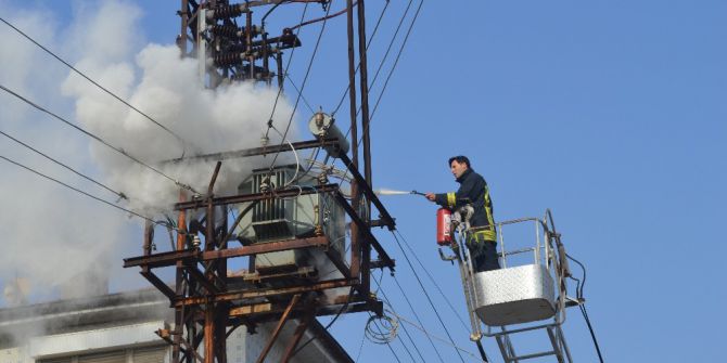 Elektrik Trafosu Yandı