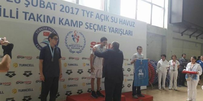 Metehan Altuntop Yüzmede Türkiye Rekoru Kırdı