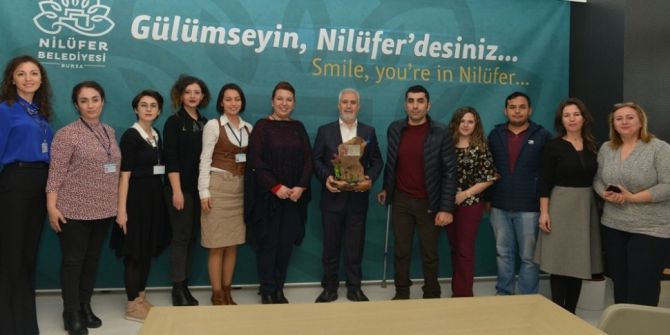 Peyzaj Mimarlarından Bozbey’e Teşekkür Plaketi