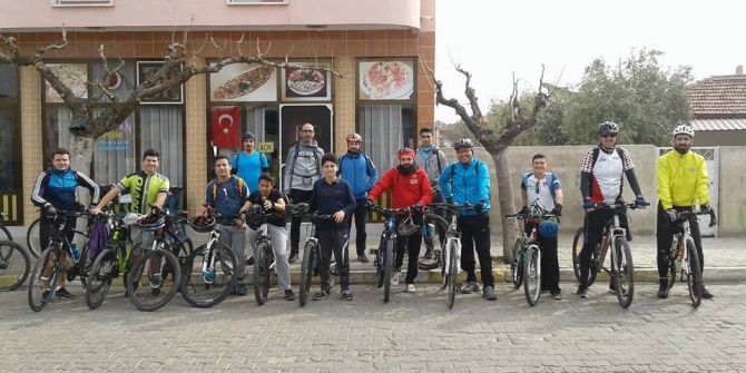 Salihlili Bisikletçiler Sezonu Açtı