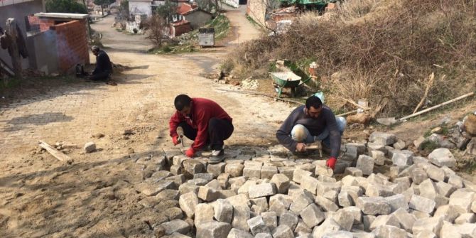 Sarılar Kırsal Mahallesi Yol Yapımına Başlandı