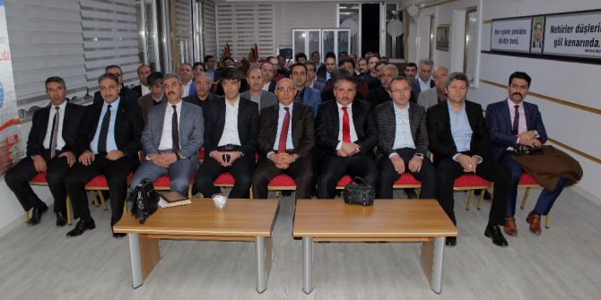 Elazığ’da Eğitim Çalışanlarının Sorunları Dinlendi