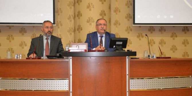 Vali Ahmet H. Nayir’den Muhtarlara: Birlikte Karar Alacak Ve Birlikte Çözeceğiz