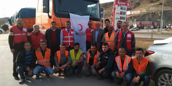 Yozgat’tan Haleplilere 2 Tır Yardım Malzemesi Gönderildi