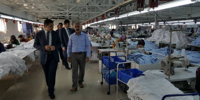 İlçe Protokolü Tekstilcilerle Bir Araya Geldi