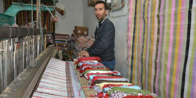 Dokuma Kilimlere İlgi Azaldı