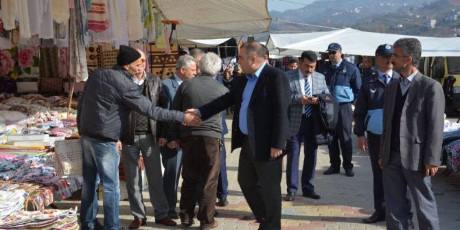 Görele Belediye Başkanı Erener, Pazar Yerini Gezdi