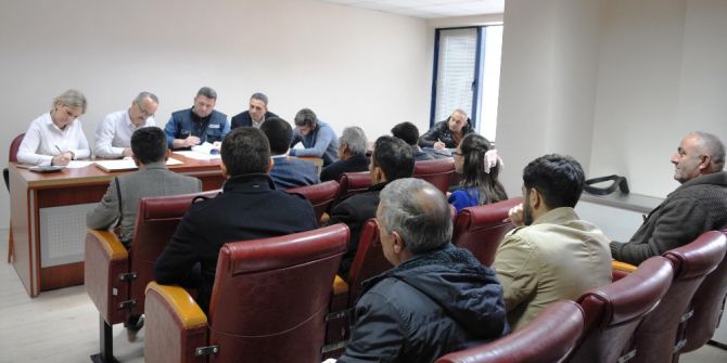 İzmit’te Yol Ve Kaldırım Tamir İhalesi