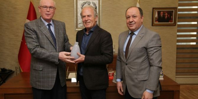 Başkan Kurt: "Mustafa Denizli’nin Şampiyonluğa Katkısı Büyük Olacak"