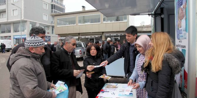 Ahlat’ta Kanser Haftası Etkinliği
