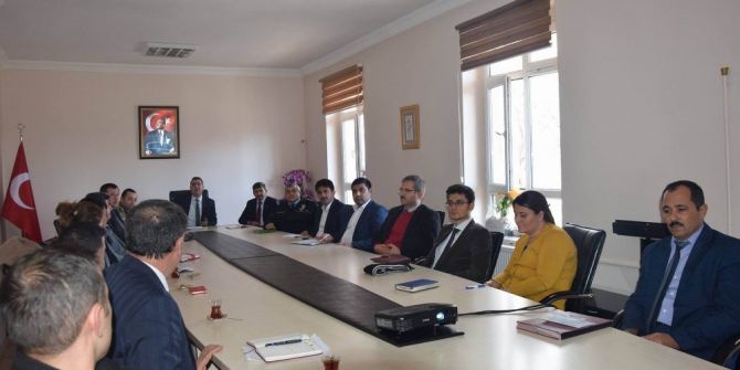 Gemerek’te Halk Eğitimi Planlama Ve İşbirliği Komisyonu Toplantısı Yapıldı