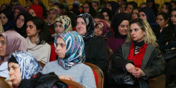 Kadınlara İlk Yardım Eğitimi