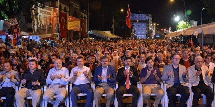 Afyonkarahisar’da “Demokrasi Nöbeti” 10. Gününde De Coşku İçerisinde Tutuldu