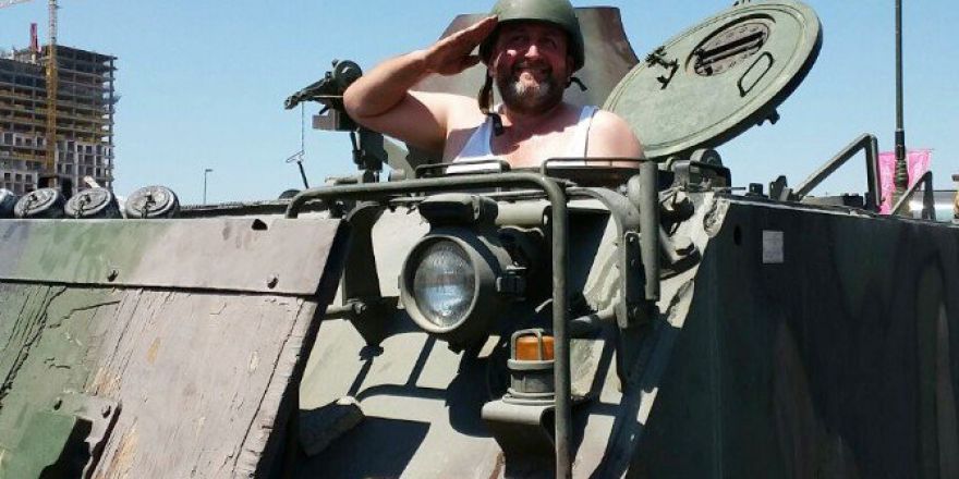 Beş Dakikada Tank Kullanmayı Öğrenen Rizeli O Anları Anlattı