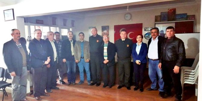 Komutanlardan Salihli Mhp’ye İade-i Ziyaret