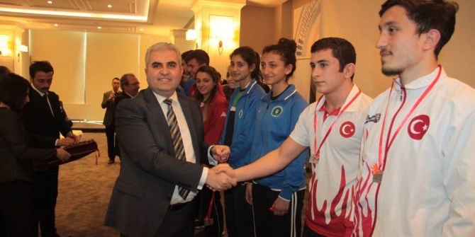 Başarılı Sporcular Uedaş Tarafından Ödüllendirildi