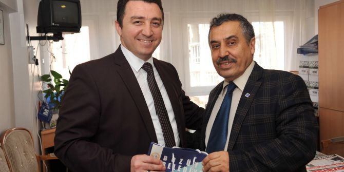 Başkan Bakıcı’dan Muhasebecilere Çikolatalı Kutlama