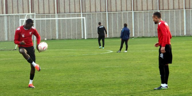 Samsunsporlu Futbolcular İlerisi İçin Umutlu