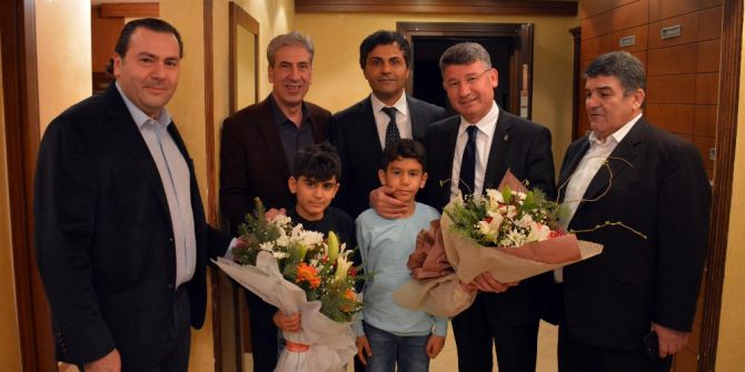 Yeni Ve Karaarslan Referandum İçin Sahada